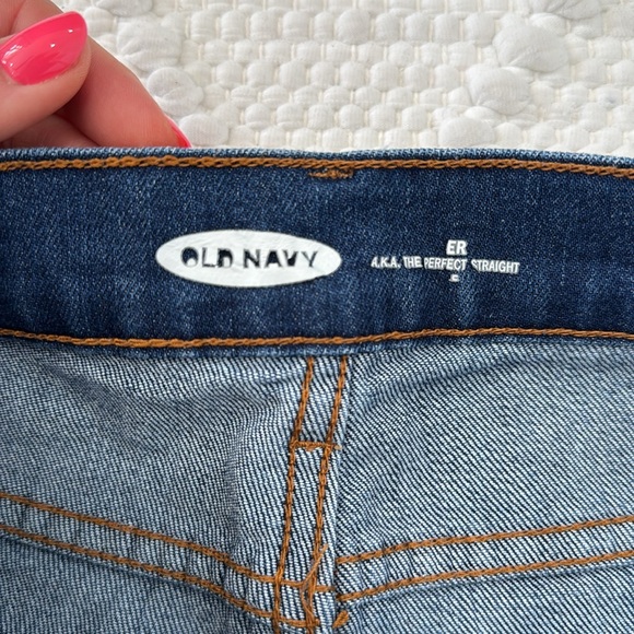Old Navy The Perfect Straight Jeans-Size 6 - Picture 6 of 7